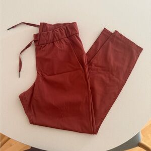 Lululemon Athletica Salmon Ankle Pants